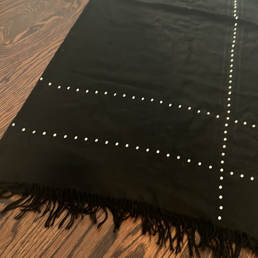 Cucci shawl - Picture 2 of 11